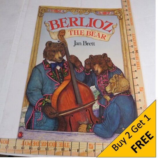 Berlioz the Bear BIG BOOK (almost 2 feet tall) By Jan Brett, Scholastic - Picture 1 of 11